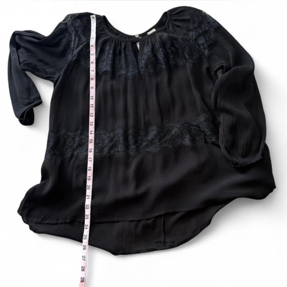 Spliced Lace Top - Picture 16 of 16